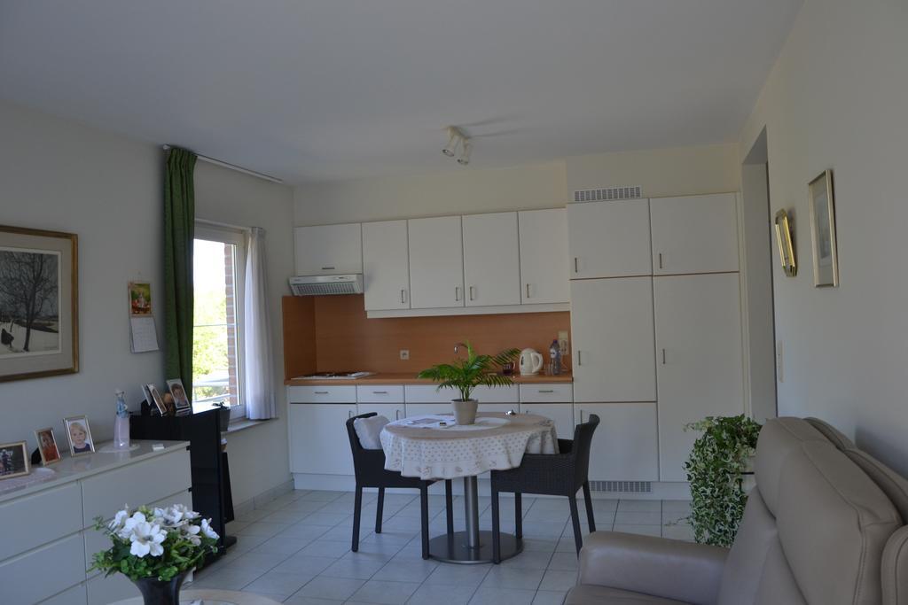 Lindehof Serviced Flats Zoersel Habitación foto